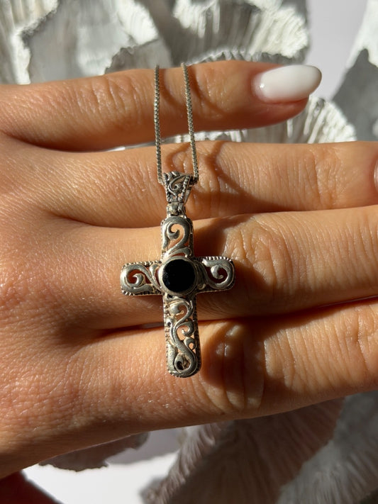 Vintage 925 Sterling Silver Black Onyx Cross Necklace Length 18 in