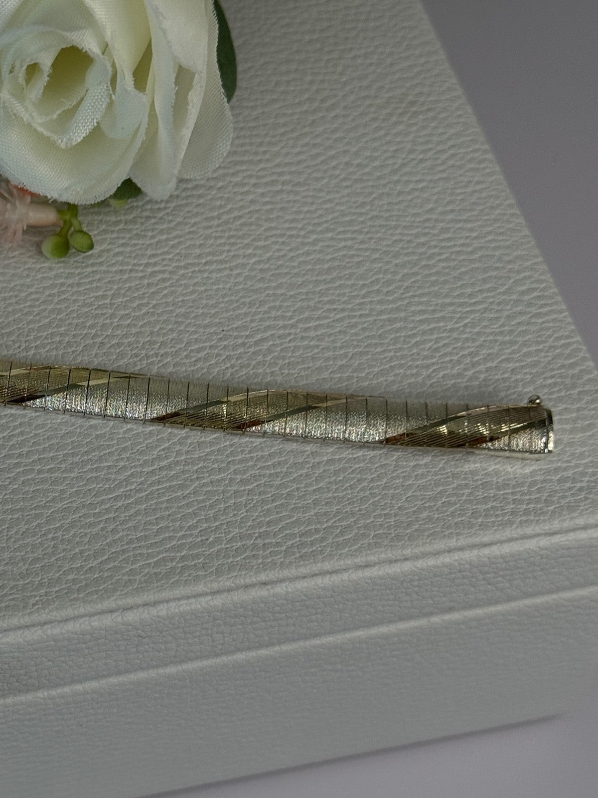 Classy 925 Sterling Silver Italy Gold Plated Part Bracelet Length 7.5 Inch