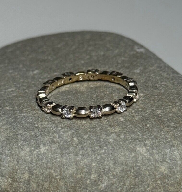 925 Sterling Silver CZ Ring Size 7.5