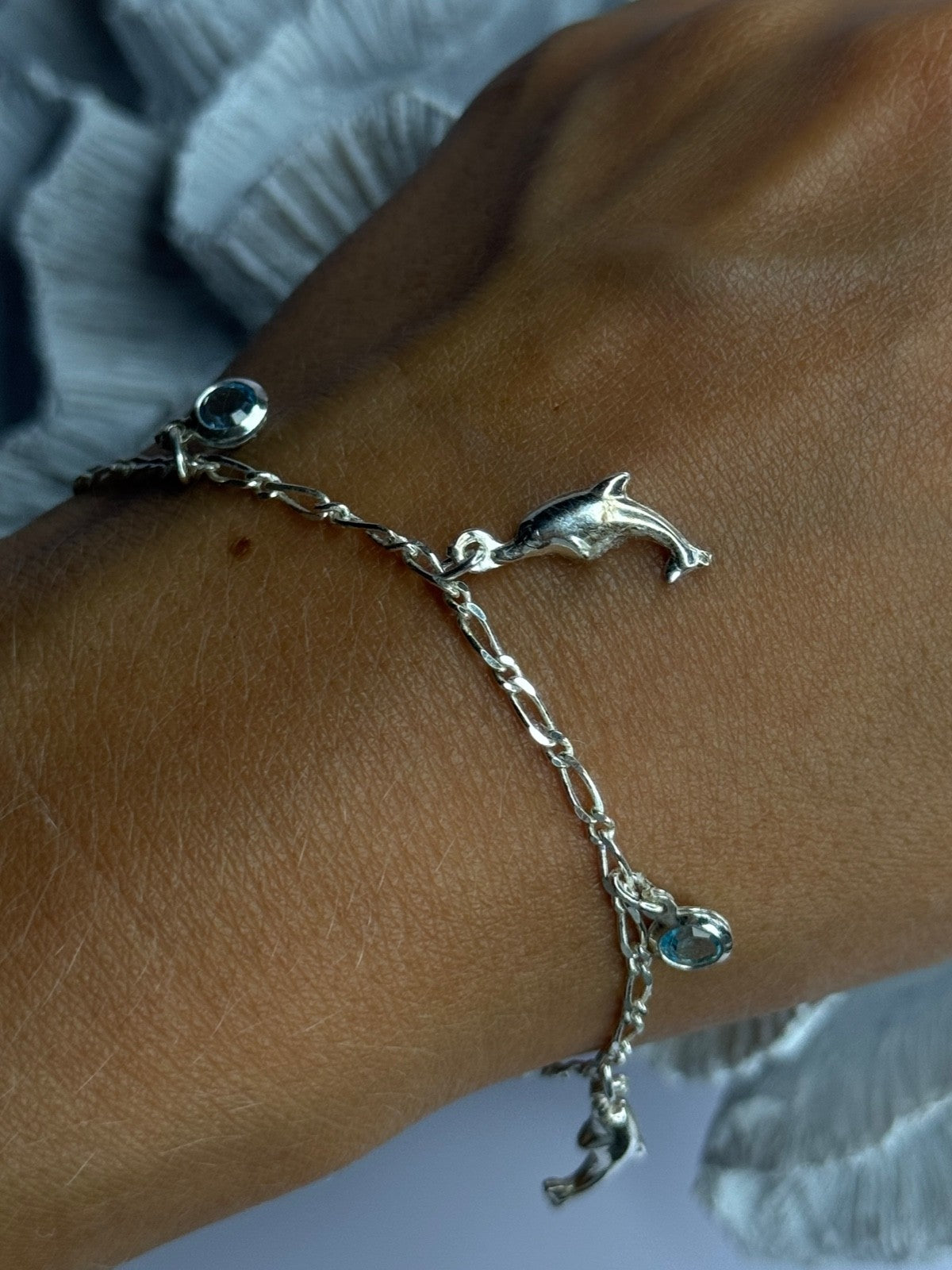 925 Sterling Silver Dolphin Blue Topaz Bracelet Length 7.5