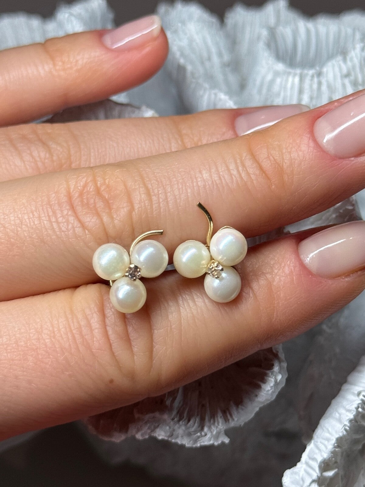 10K Yellow Gold Pearls & Diamonds Earrings Length 0.5 Inch