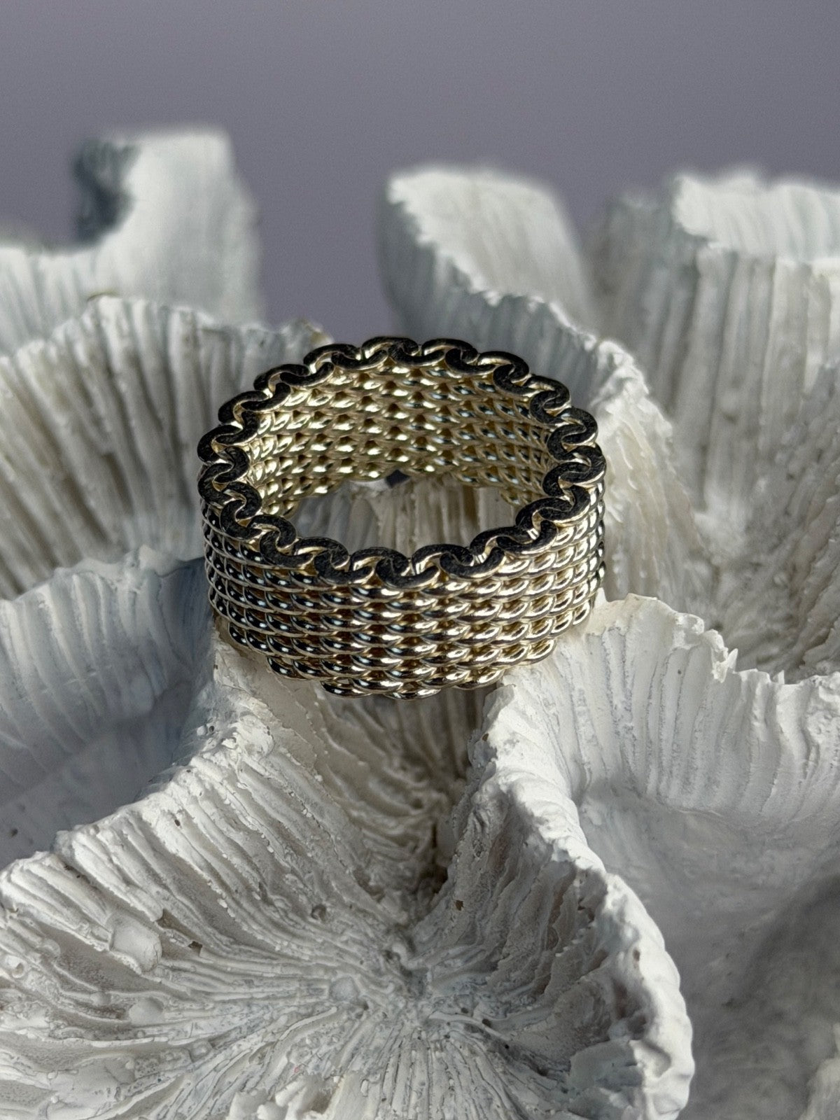 Elegant Unique Design 925 Sterling Silver Ring Size 6