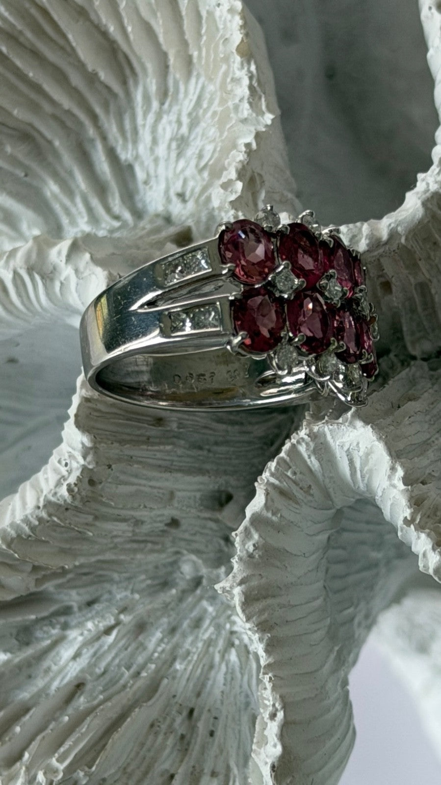18K 750 White Gold Pink Tourmaline & Diamond Ring Size 6.5