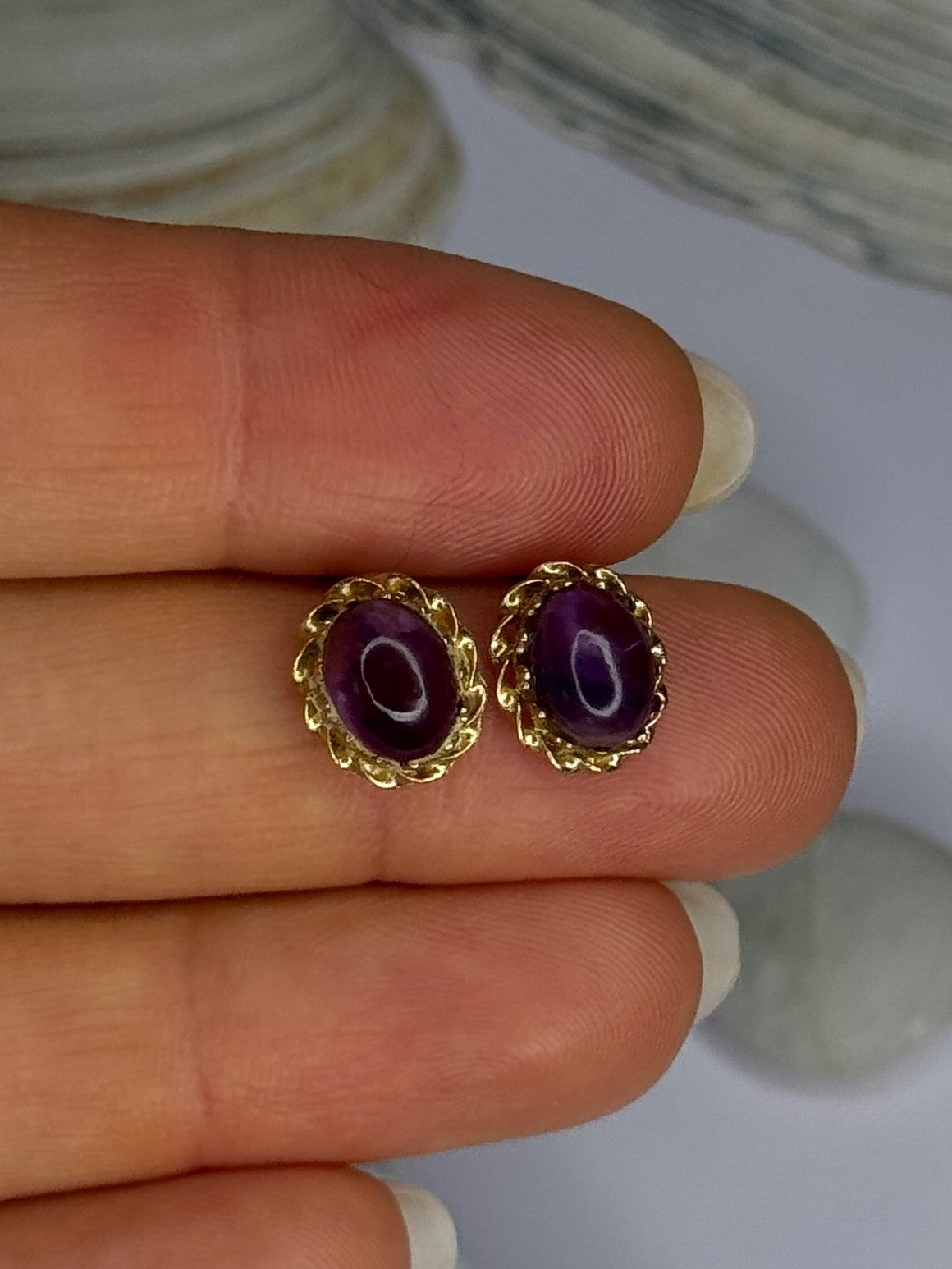 14K Yellow Gold Amethyst Stud Earrings Length 0.40 Inch