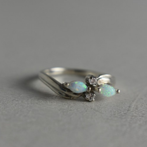 925 Sterling Silver Opal & CZ Ring Size 6.5
