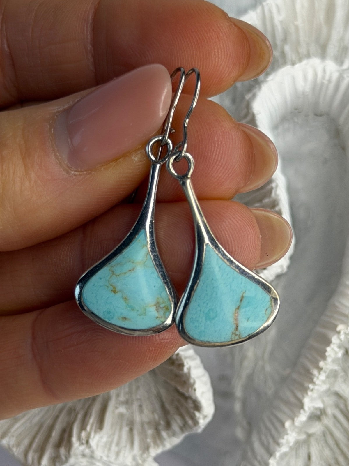 925 Sterling Silver Turquoise Earrings Length 1.40 Inch