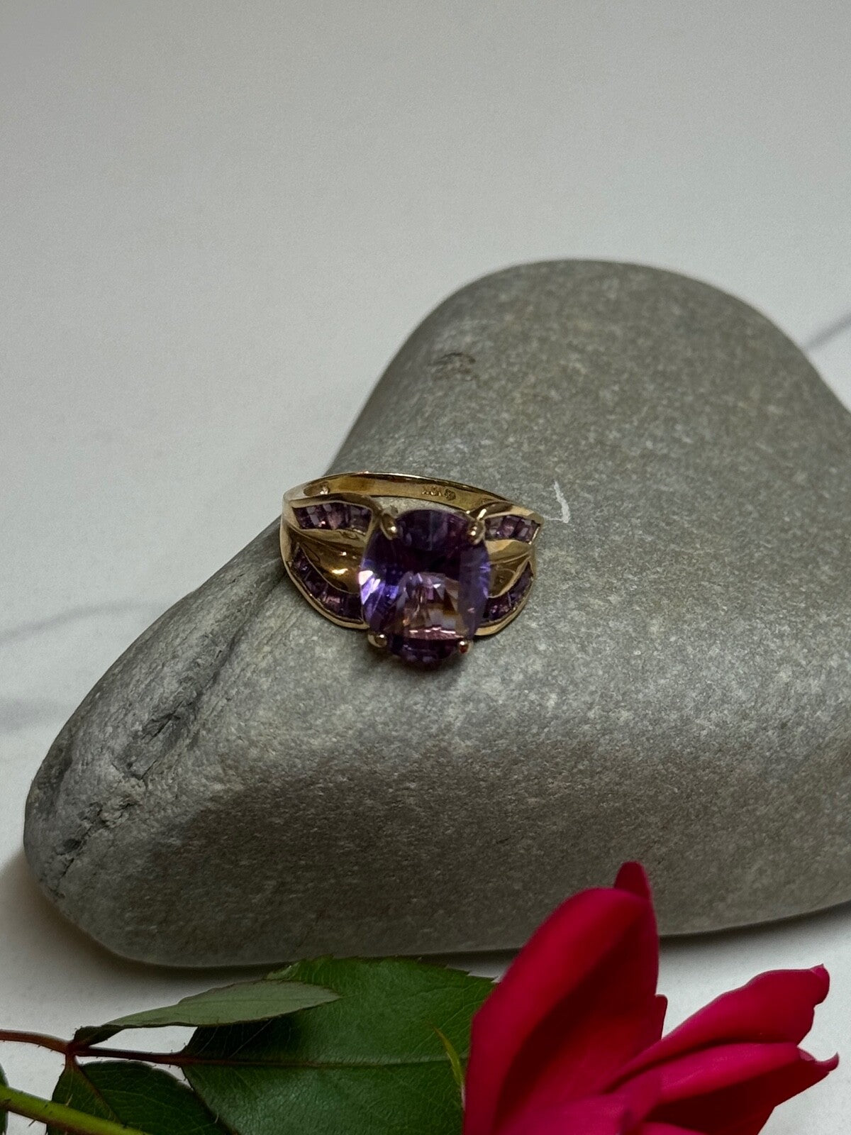 10K Yellow Gold Amethyst Ring Size 7