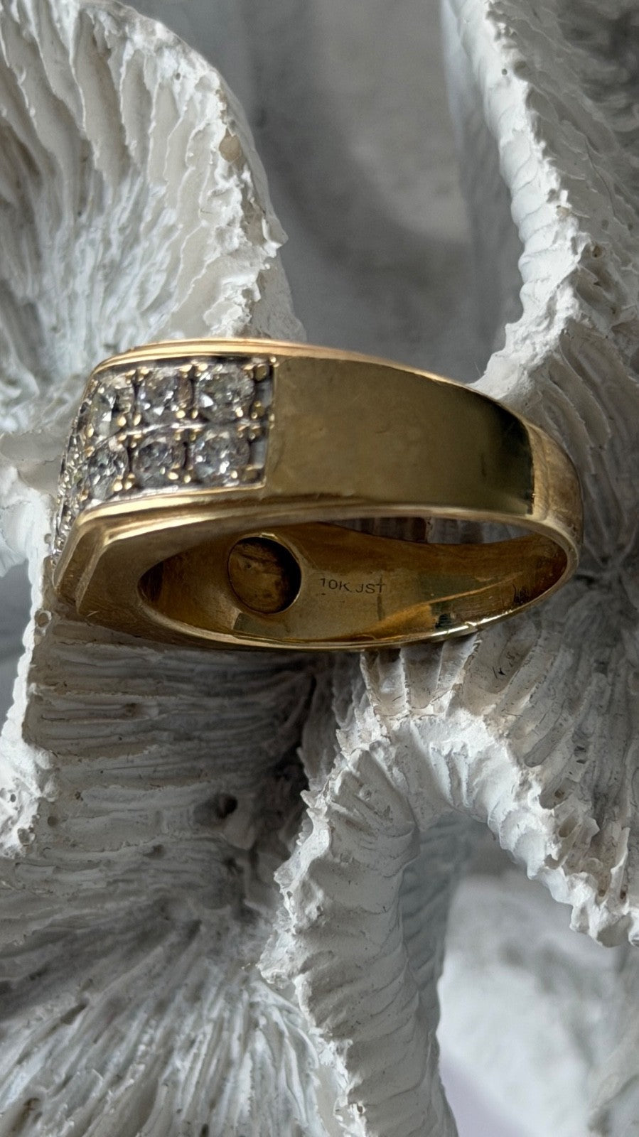 Men's 10K Yellow Gold Diamond 3 ct Ring Size 11.5