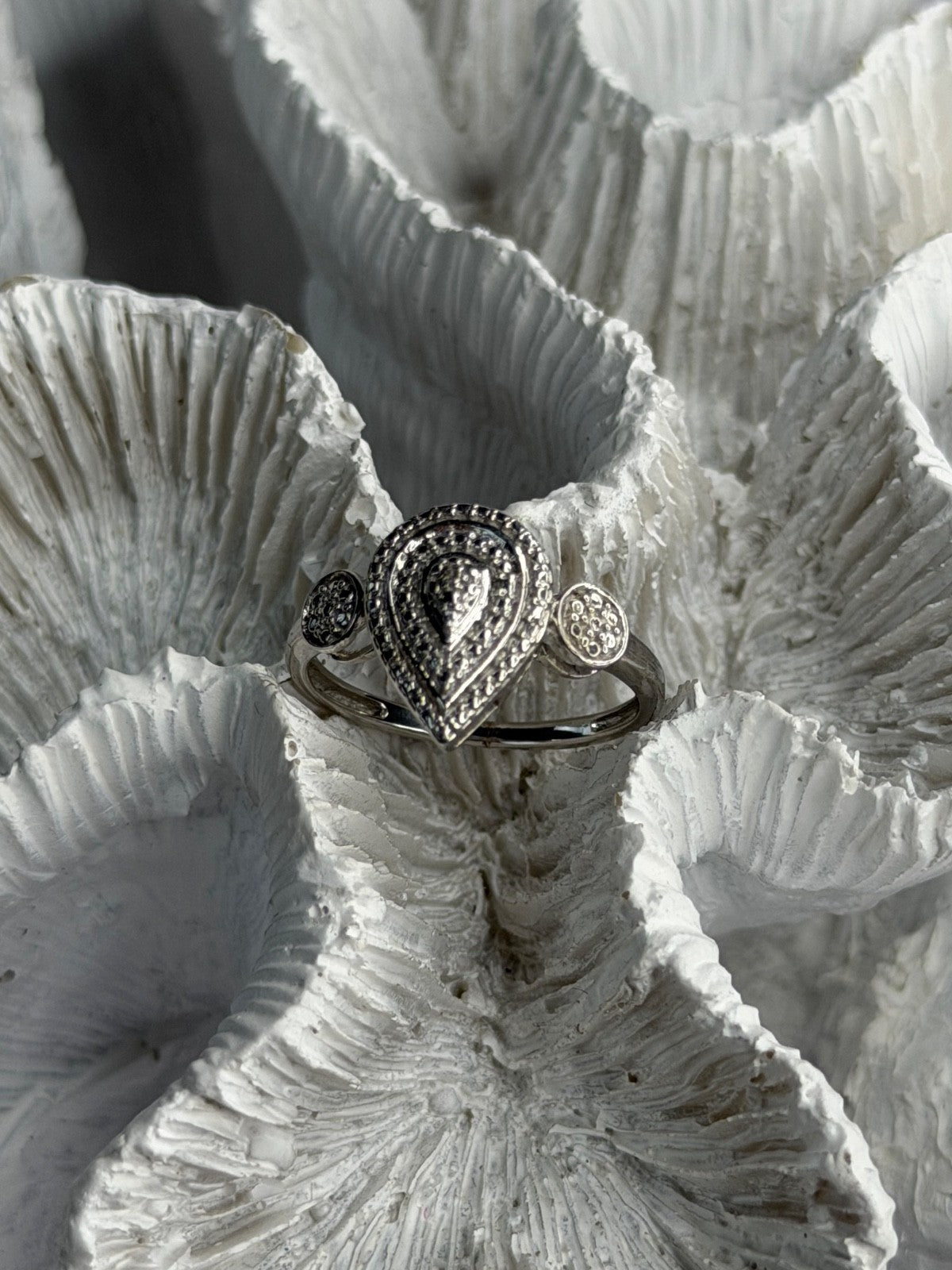 925 Sterling Silver Diamond Ring Size 7