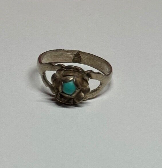 925 STERLING SILVER TURQUOISE RING SIZE 6