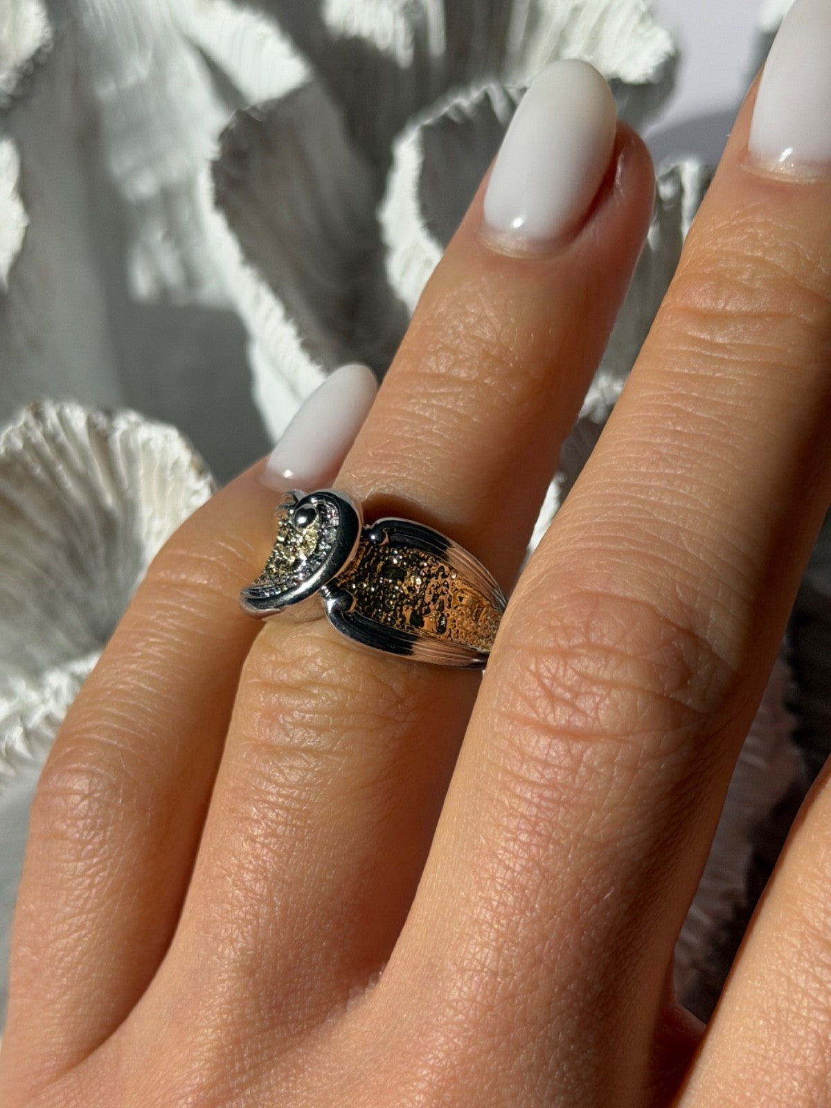 925 Sterling Silver Gold Plated Part Colorless Sapphire Ring Size 5