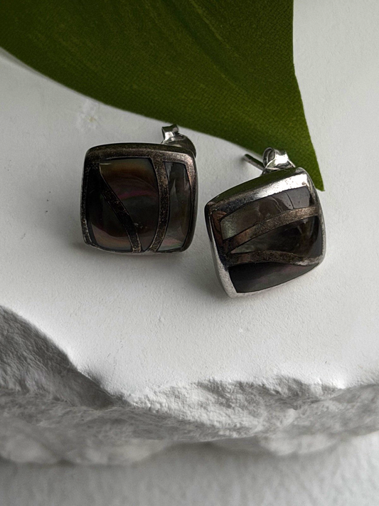 Vintage Modernist Retro 925 Sterling Silver Dark Mother of Pearl Earrings
