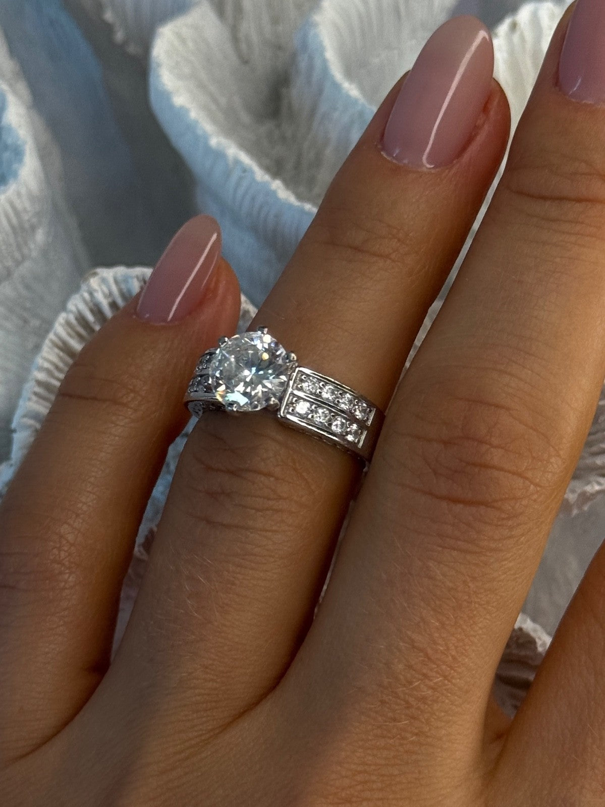 Shiny 925 Sterling Silver Cz Ring Size 5