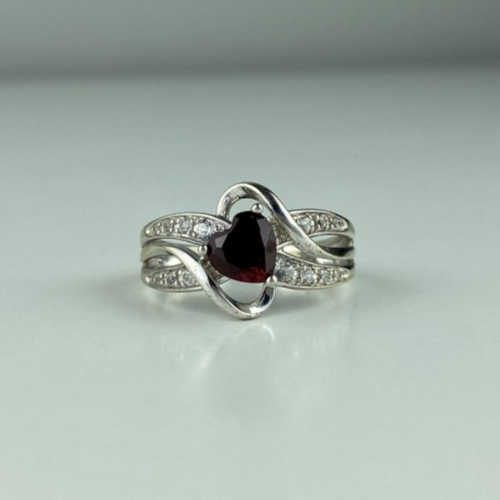 925 Sterling Silver Spinel & CZ "Heart" Ring Size 6.5