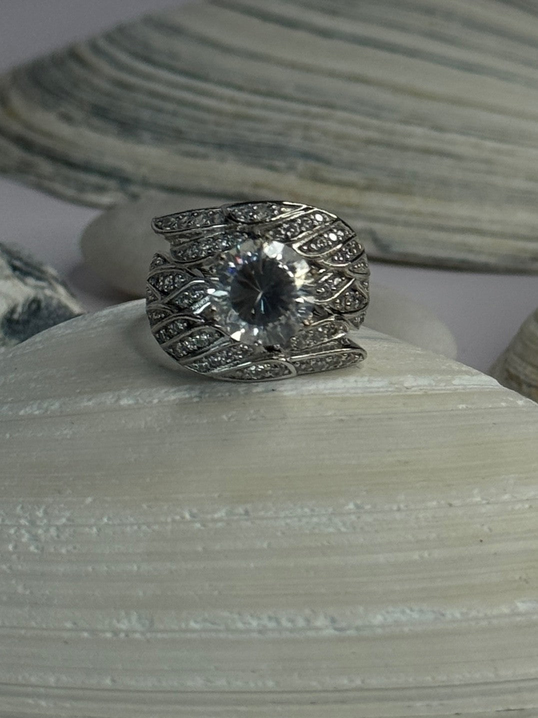 Beautiful Design 925 Sterling Silver Cz Ring Size 5.5