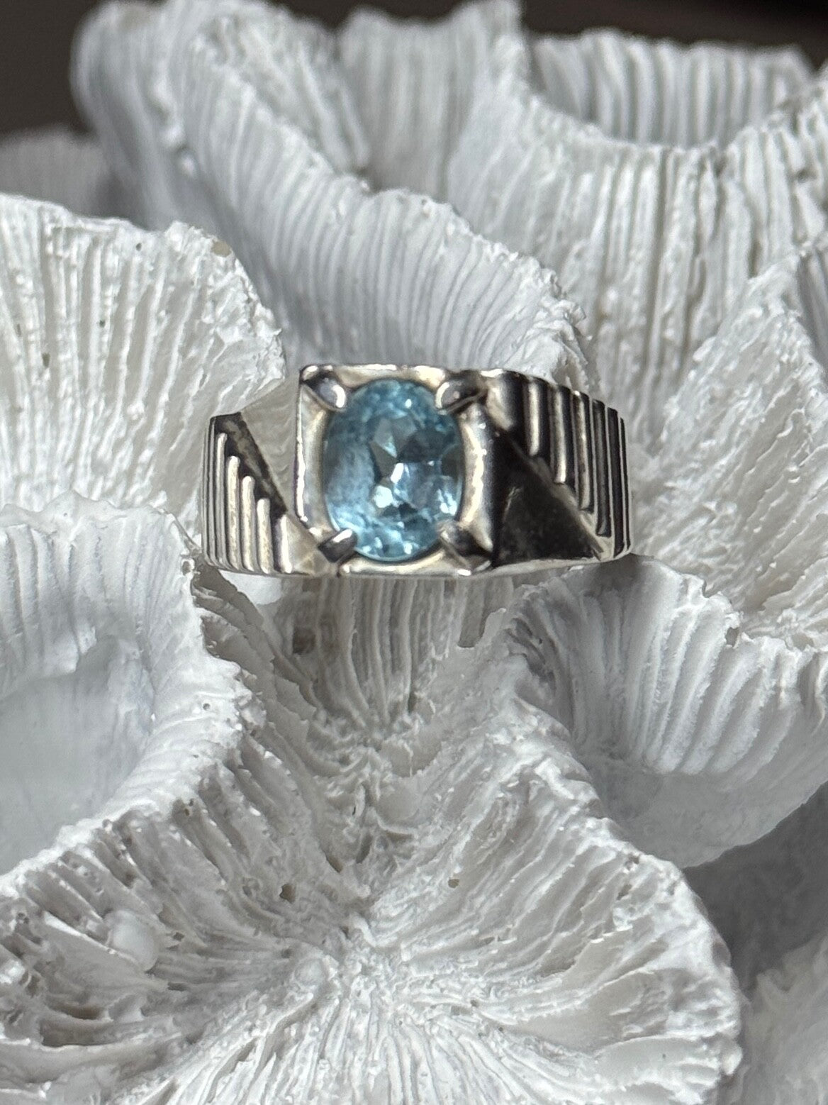 Men's 925 Sterling Silver Topaz Ring Size 8.5