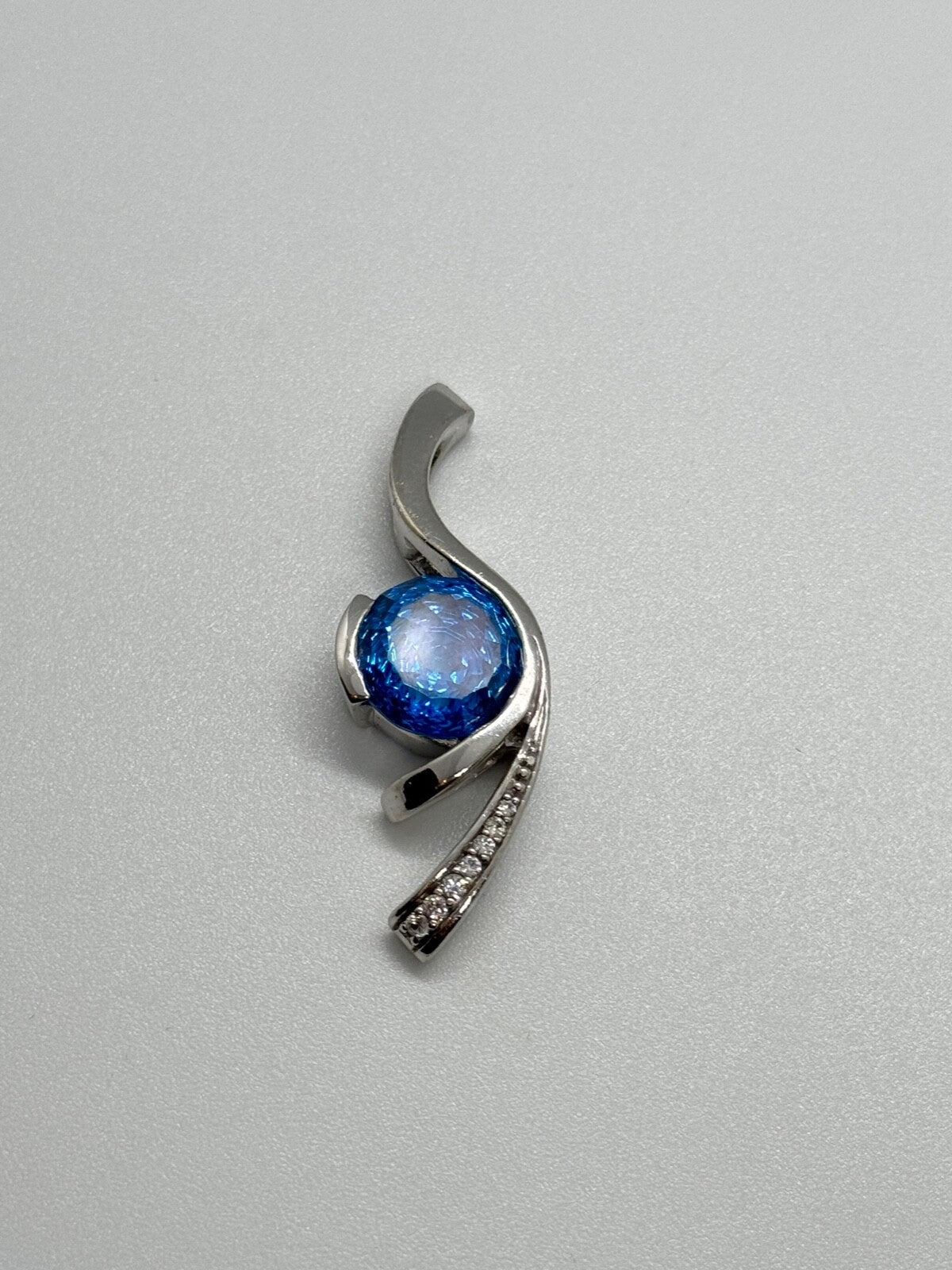 925 Sterling Silver CZ Pendant Lenght 45 mm