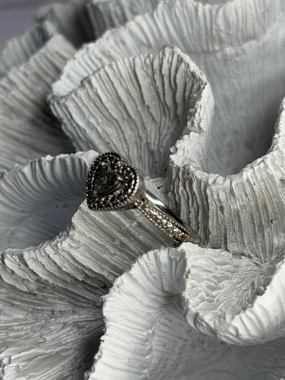 925 Sterling Silver Heart Ring Size 7.5