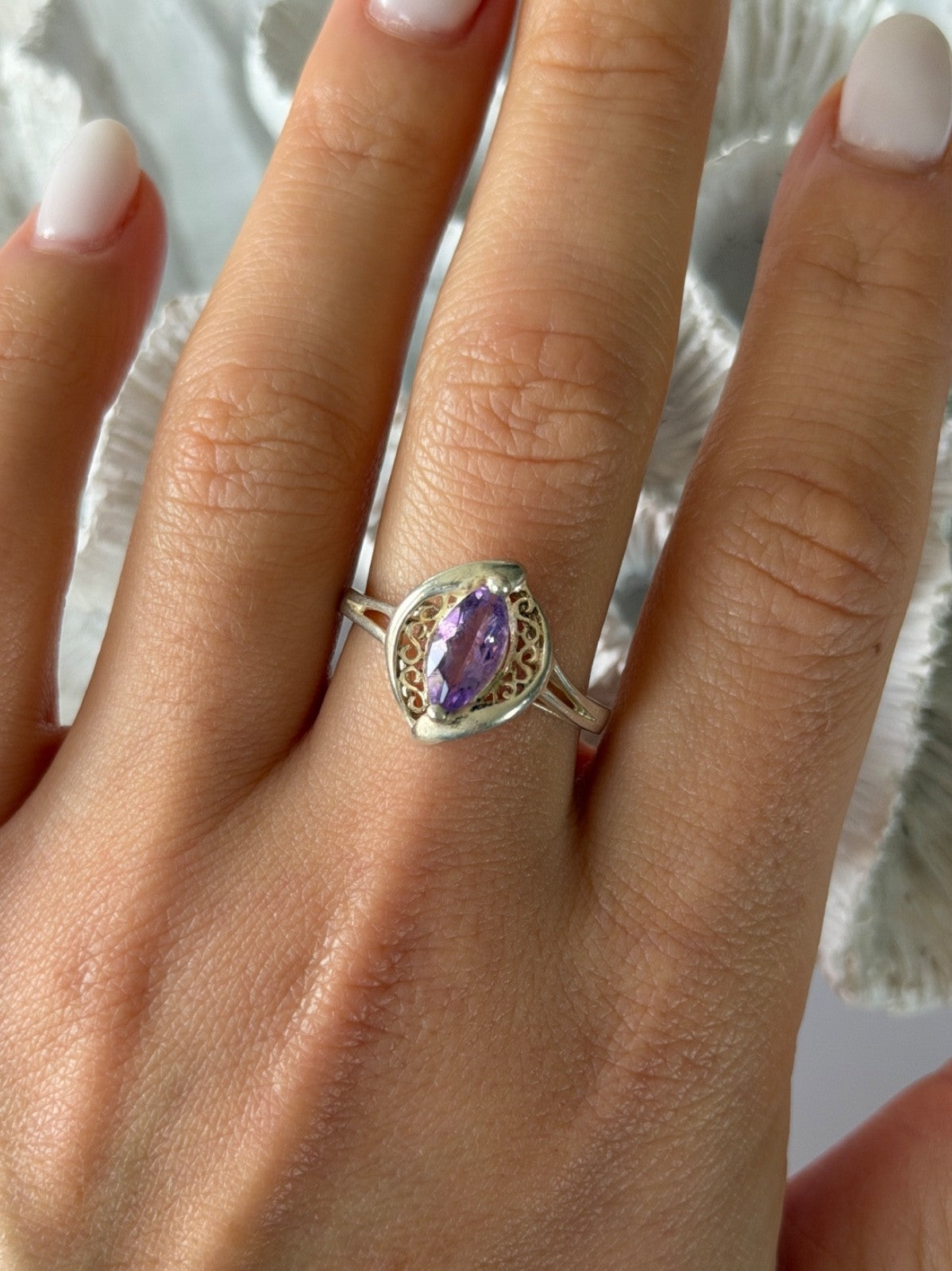 Avon 925 Sterling Silver Amethyst Ring Size 10