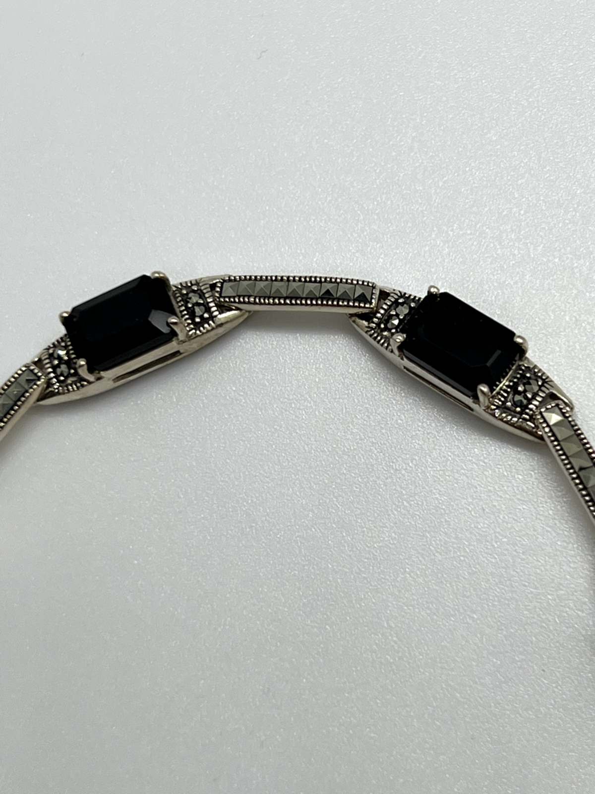 925 Sterling Silver Agate & Marcasite Bracelet