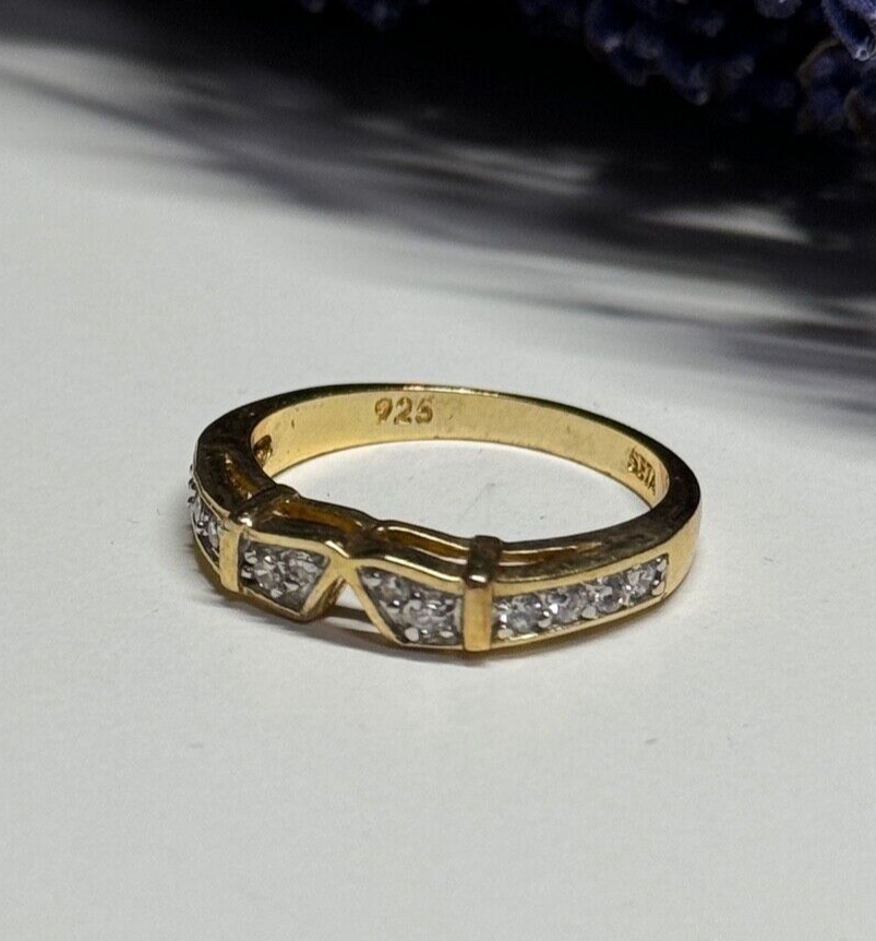 925 Sterling Silver Gold Plated CZ Ring Size 8.5