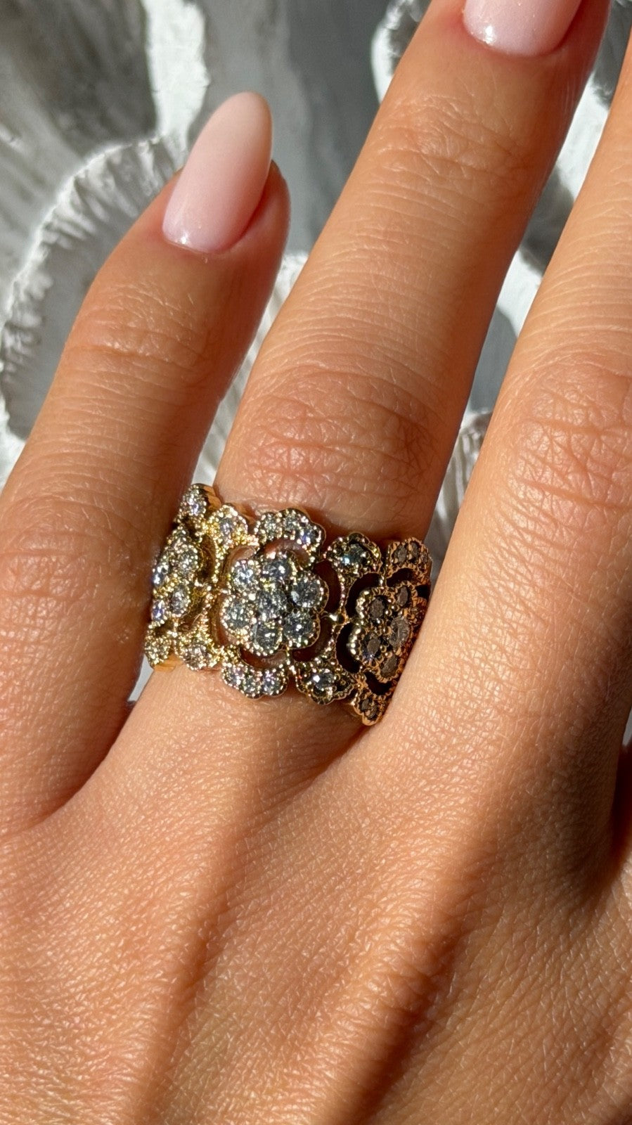 14K EFFY Yellow Gold Flowers Diamond 2.43 ct Ring Size 7.5