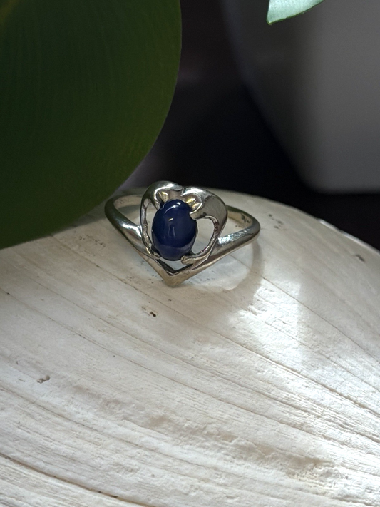14K White Gold Blue Star Sapphire Heart Ring Size 5.5