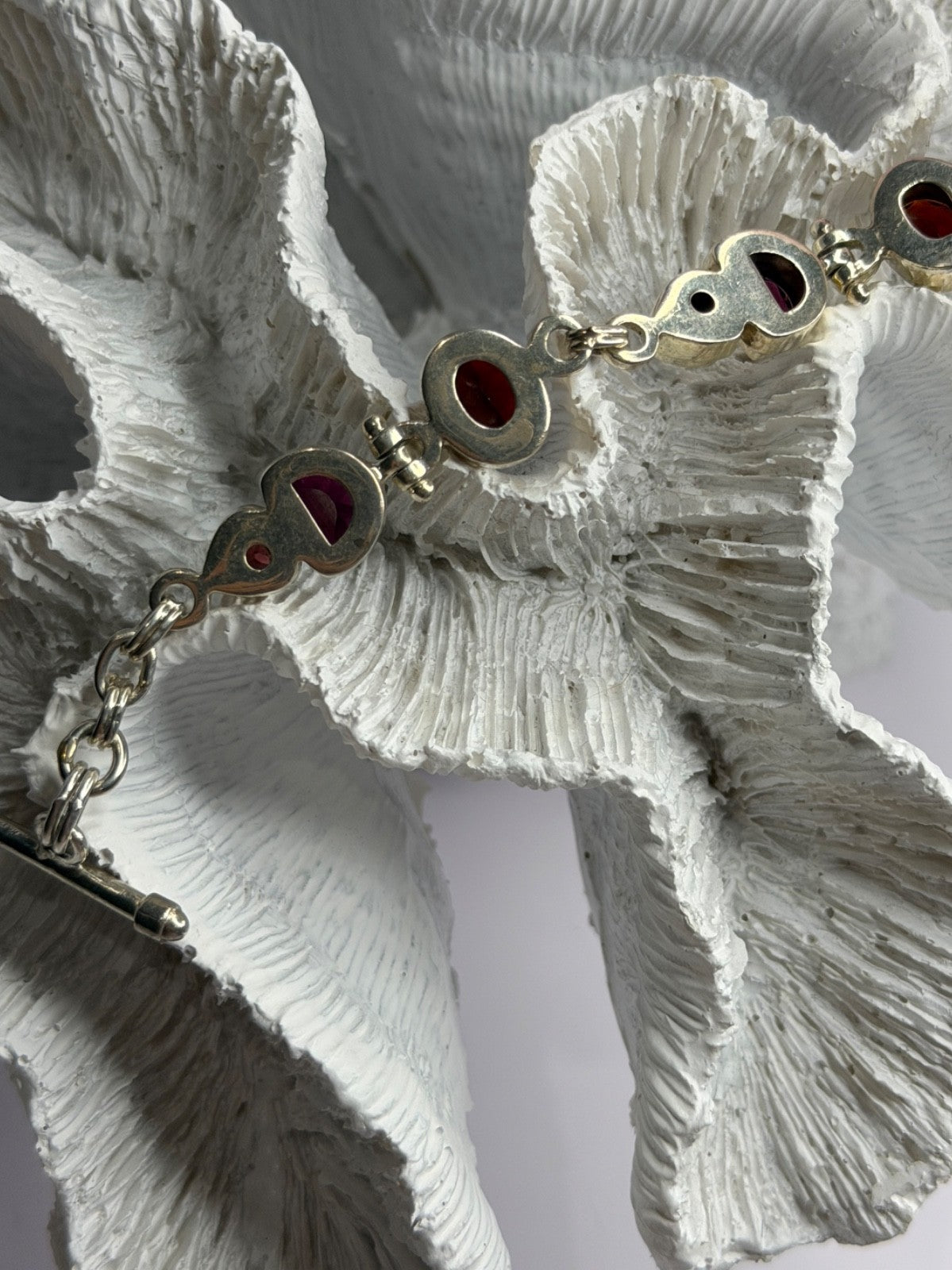 925 Sterling Silver Garnet Bracelet Length 7-7.5