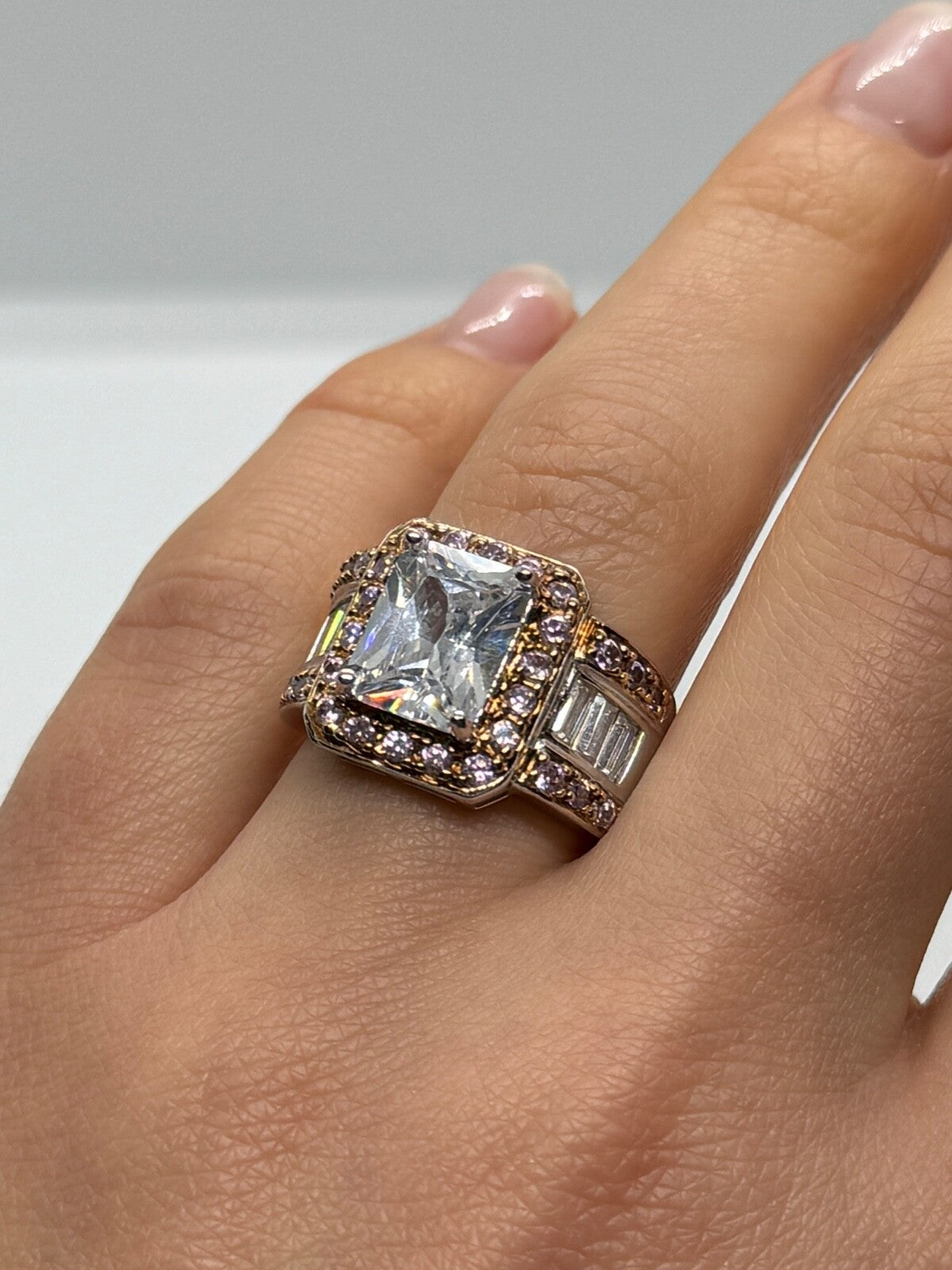 925 Sterling Silver Pink & White CZ Ring Size 7