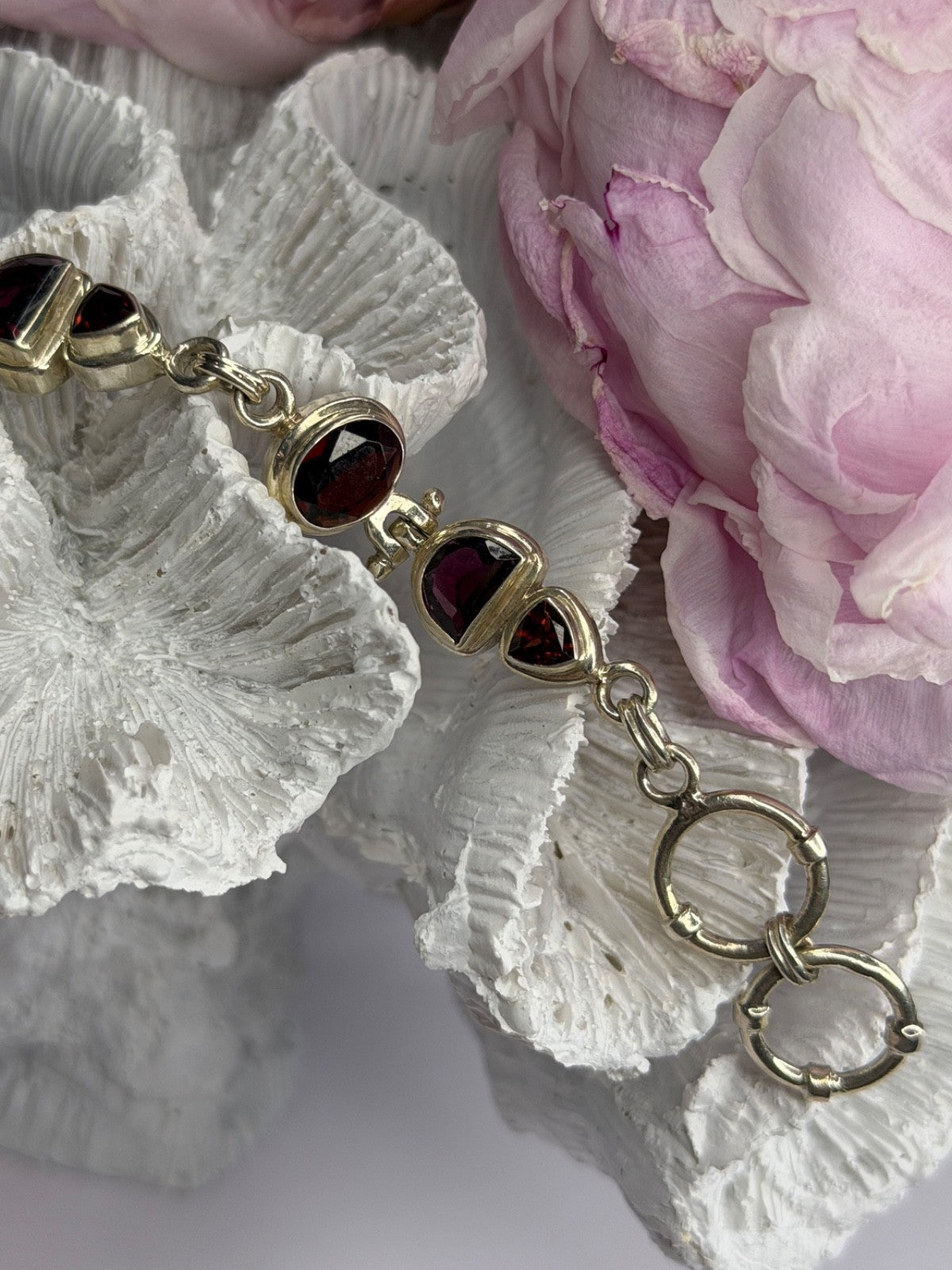 925 Sterling Silver Garnet Bracelet Length 7-7.5