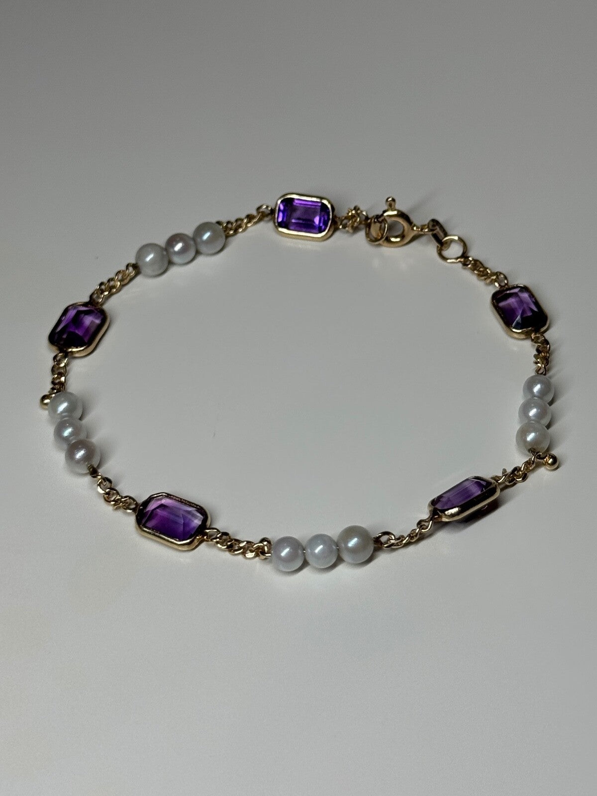 14K Yellow Gold Amethyst & Pearls Bracelet Length 7