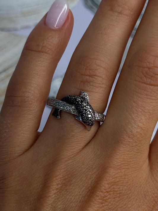925 Sterling Silver Dolphin Diamond Ring Size 7