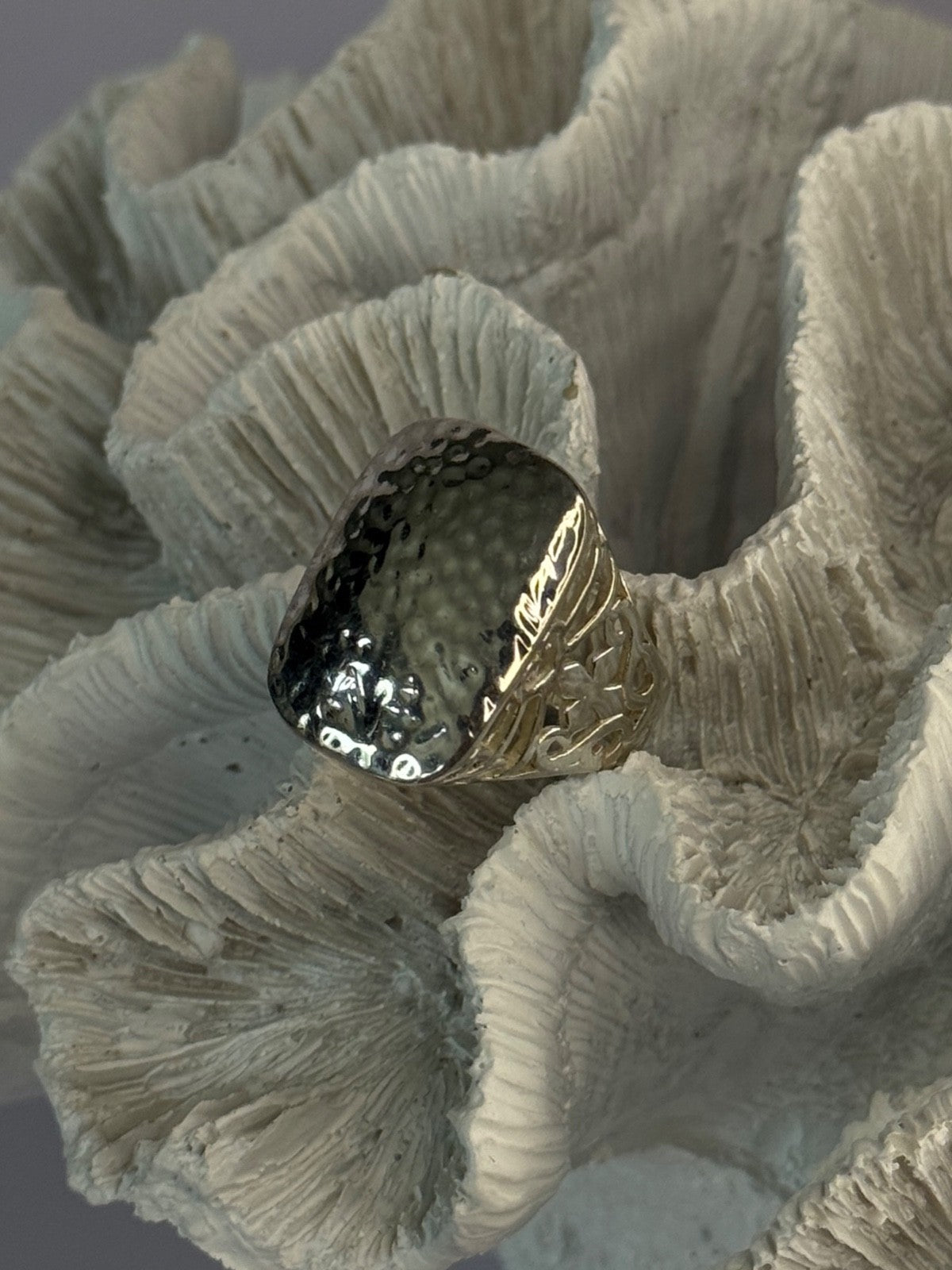 Vintage Filigree 925 Sterling Silver Ring Size 8