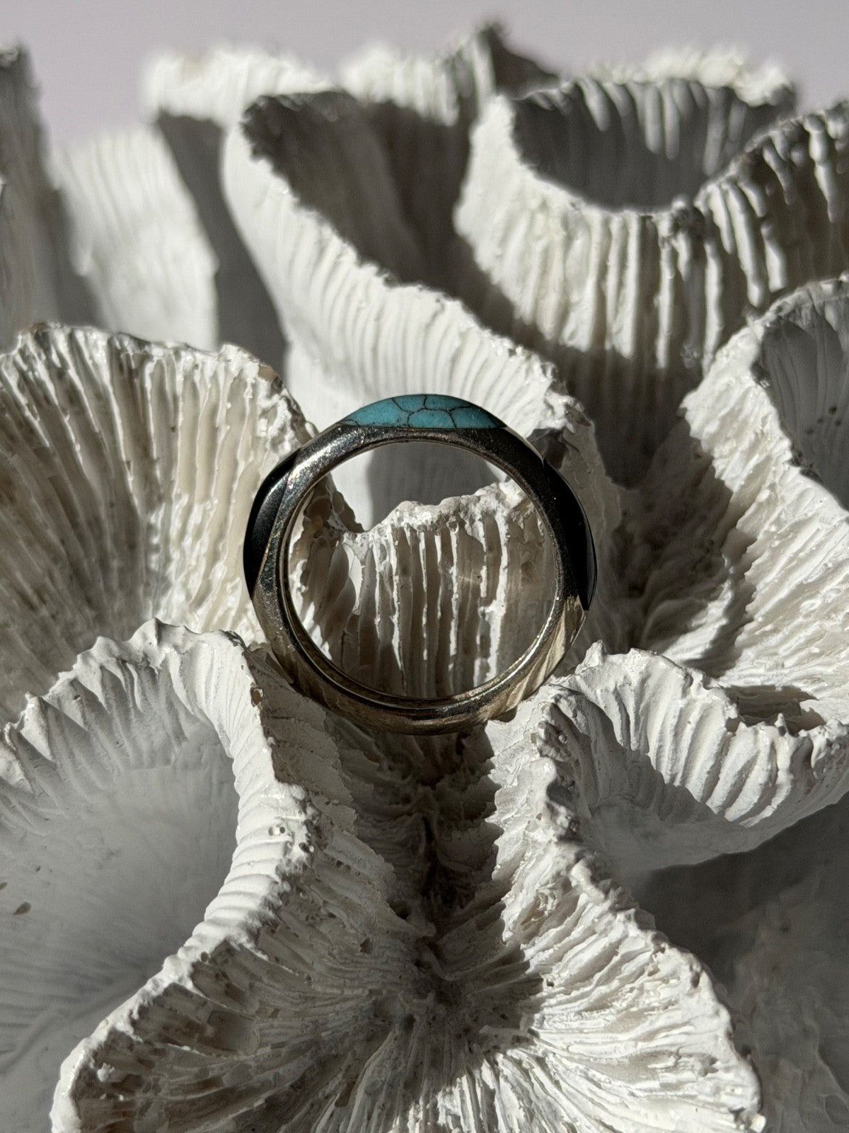 925 Sterling Silver Turquoise & Onyx Ring Size 7
