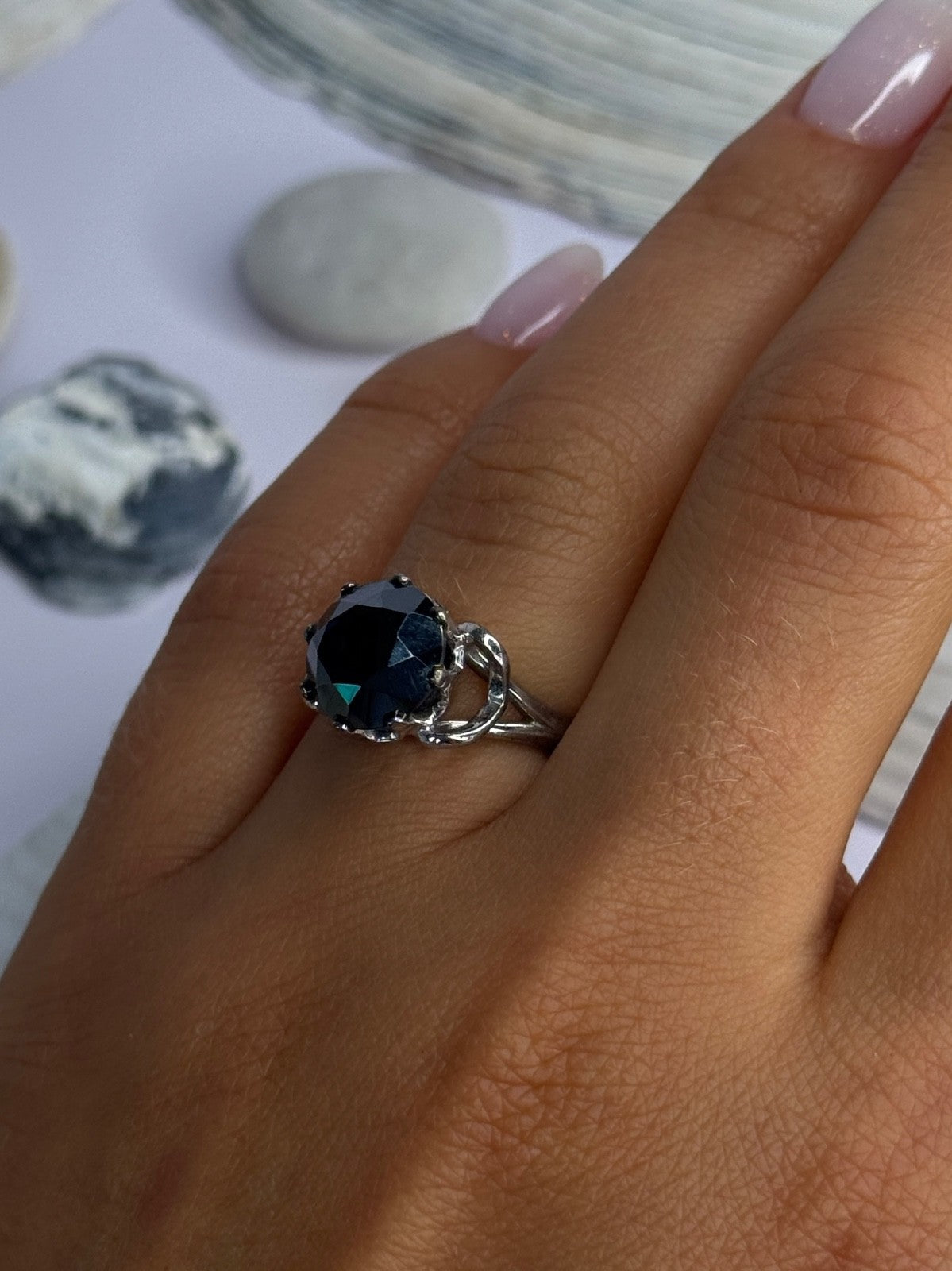 Vintage 925 Sterling Silver Hematite Ring Size 6