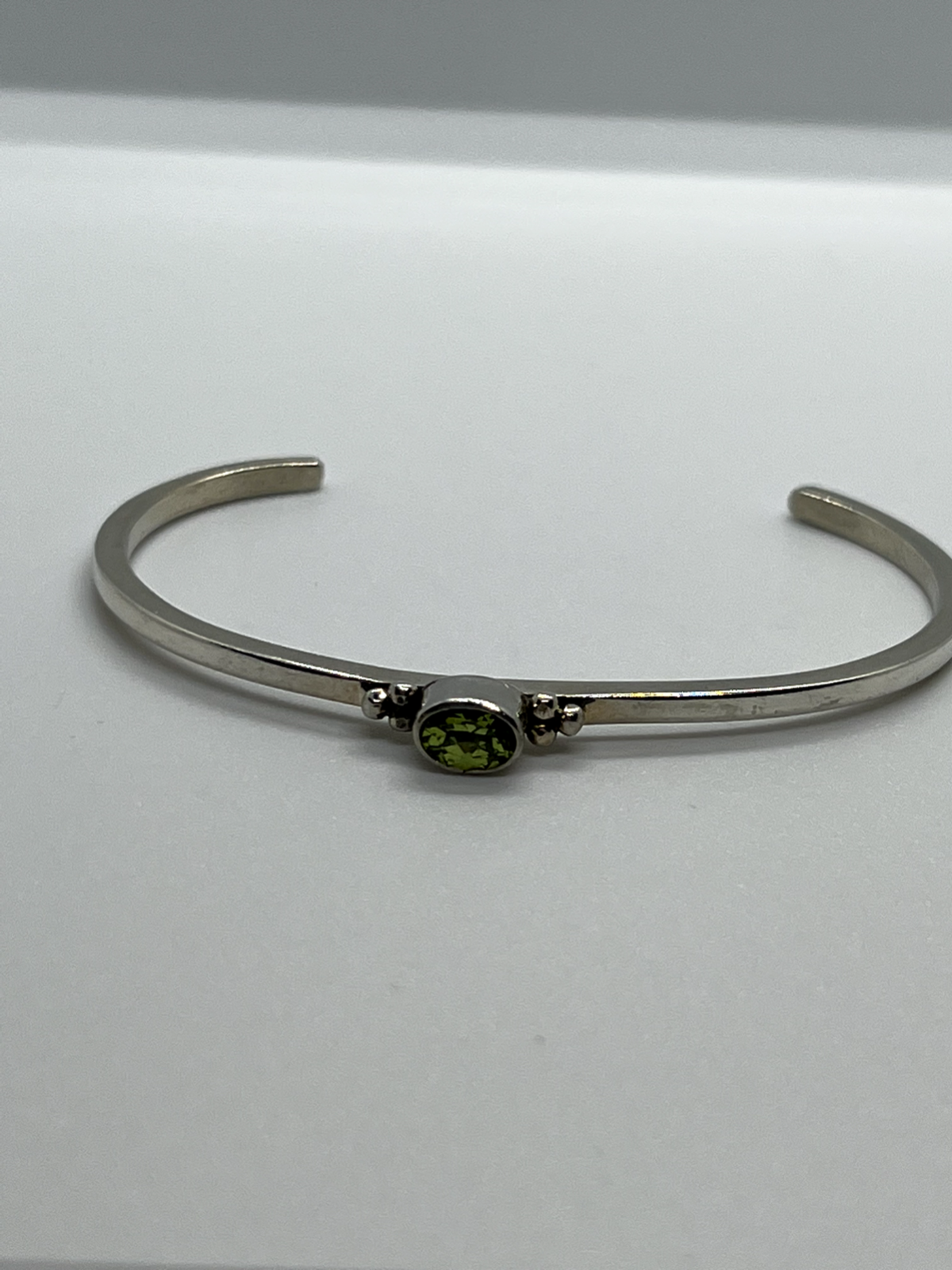 925 Sterling Silver Peridot Bracelet