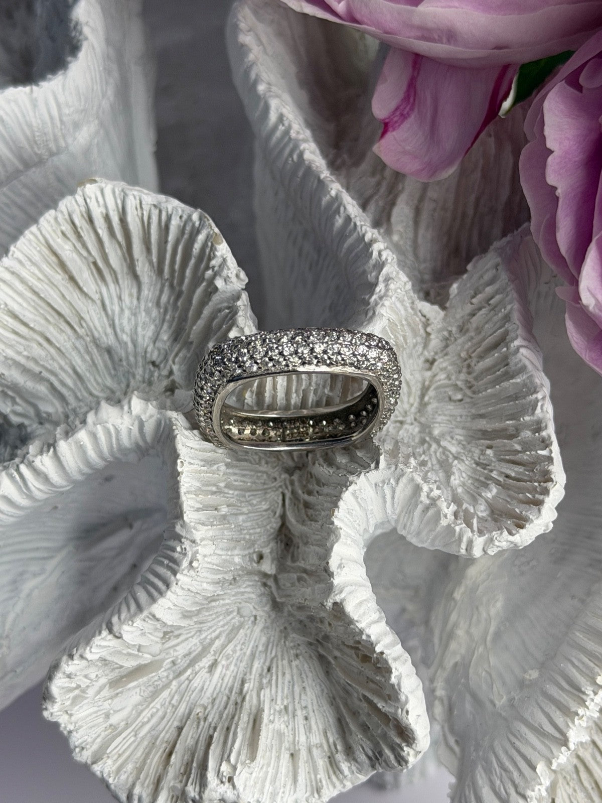 Unique Design 925 Sterling Silver Cz Ring Size 7