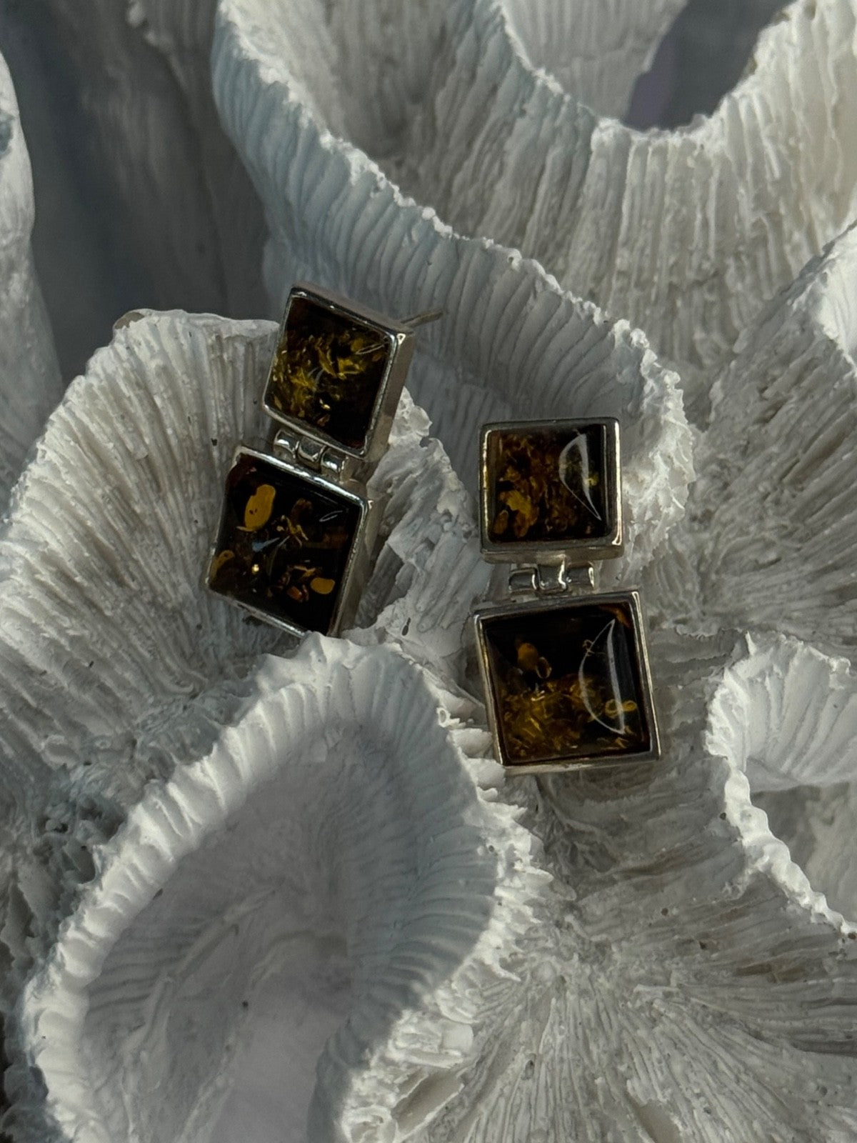 925 Sterling Silver Amber Earrings Length 0.90 Inch