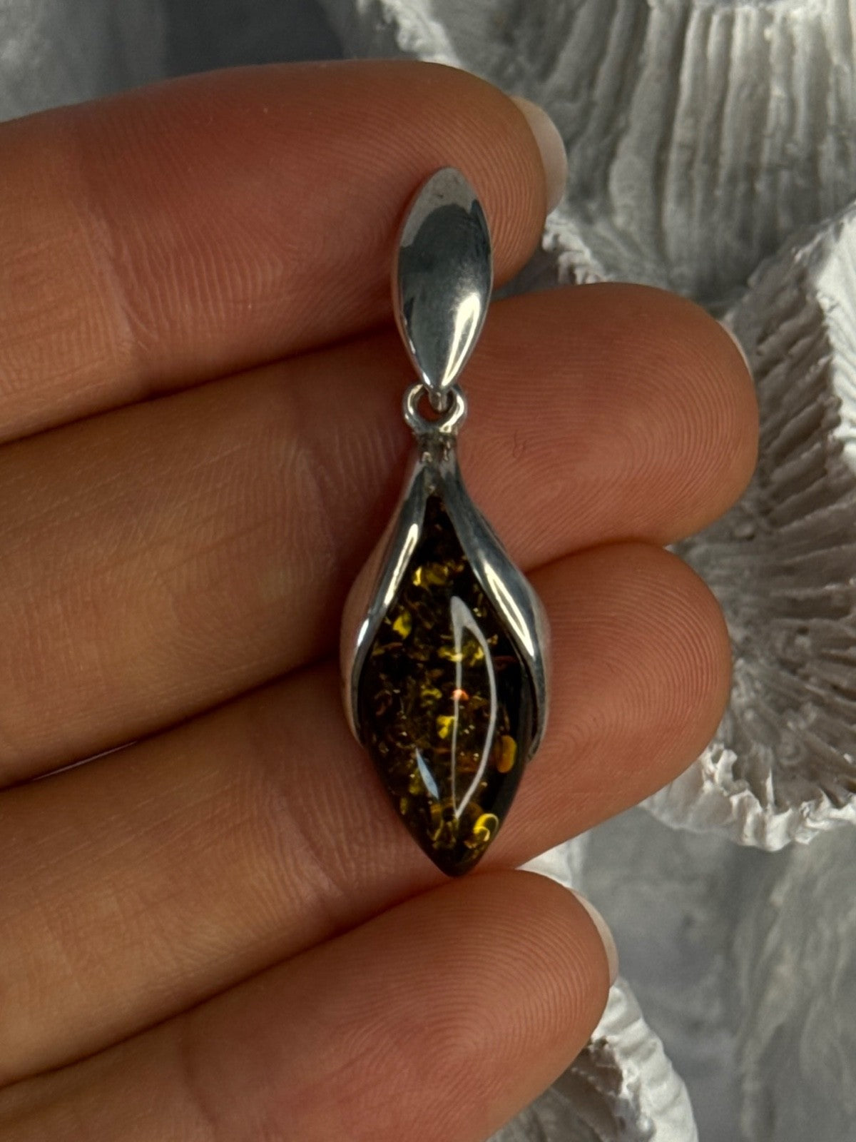 925 Sterling Silver Amber Pendant Length 1.50 Inch