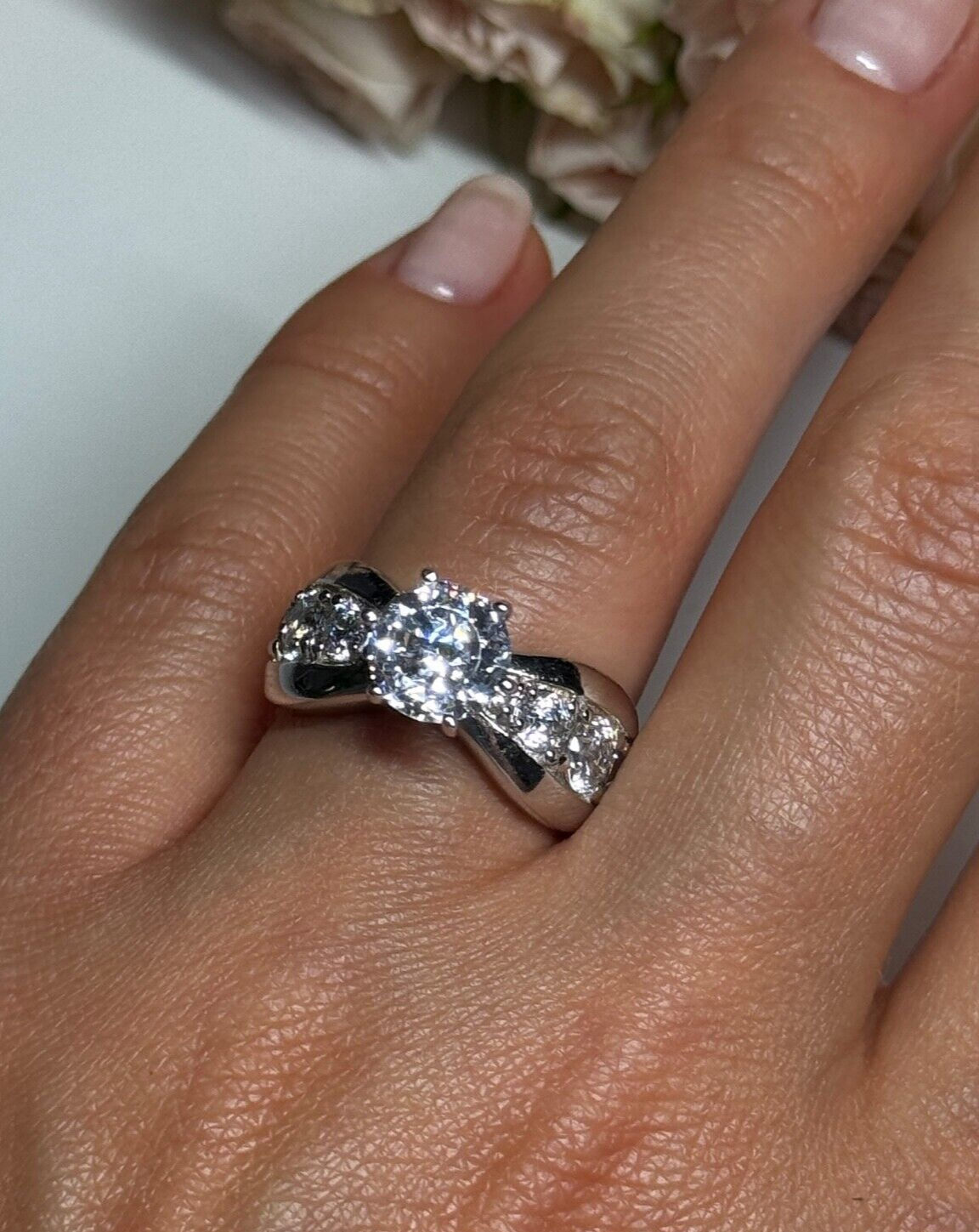 925 Sterling Silver CZ Ring Size 6.5