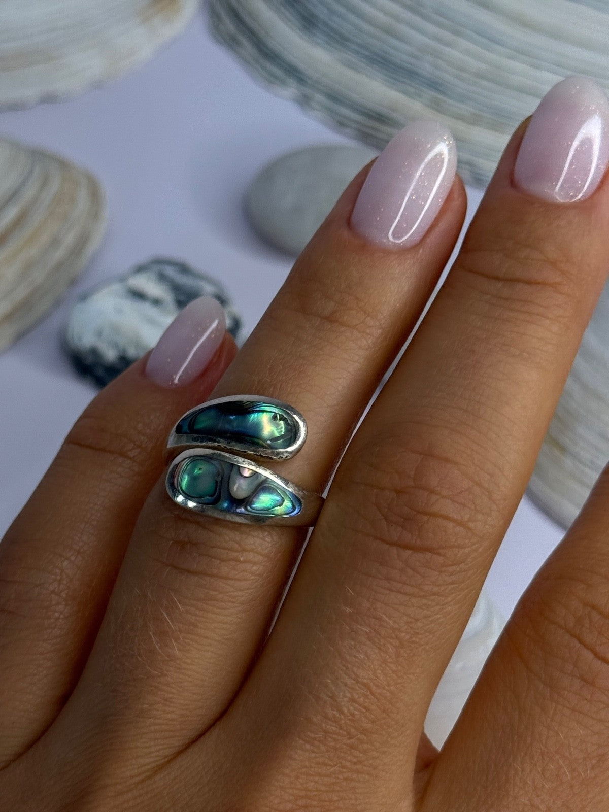 925 Sterling Silver Abalone Ring Size 7.5 Sizable Design