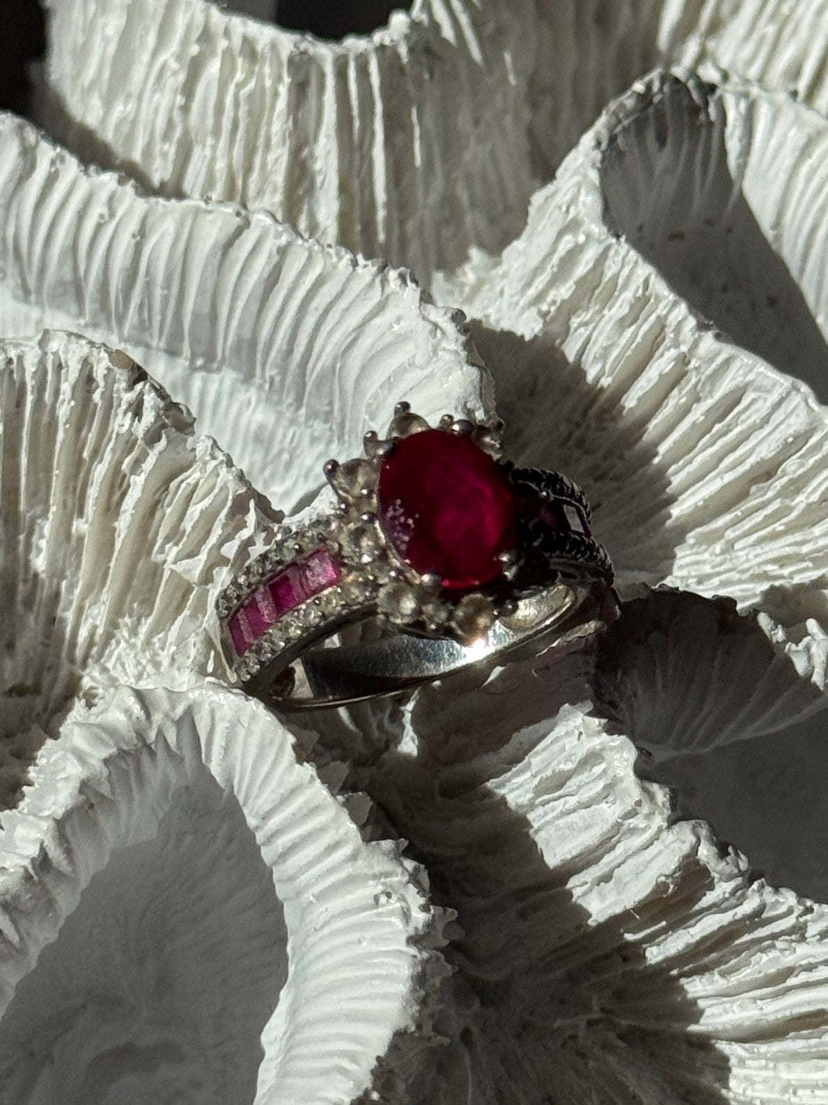 925 Sterling Silver Ruby & Beryl Flower Ring Size 7