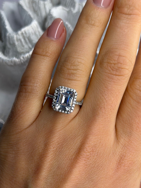Swarovski 925 Sterling Silver Ring Size 6