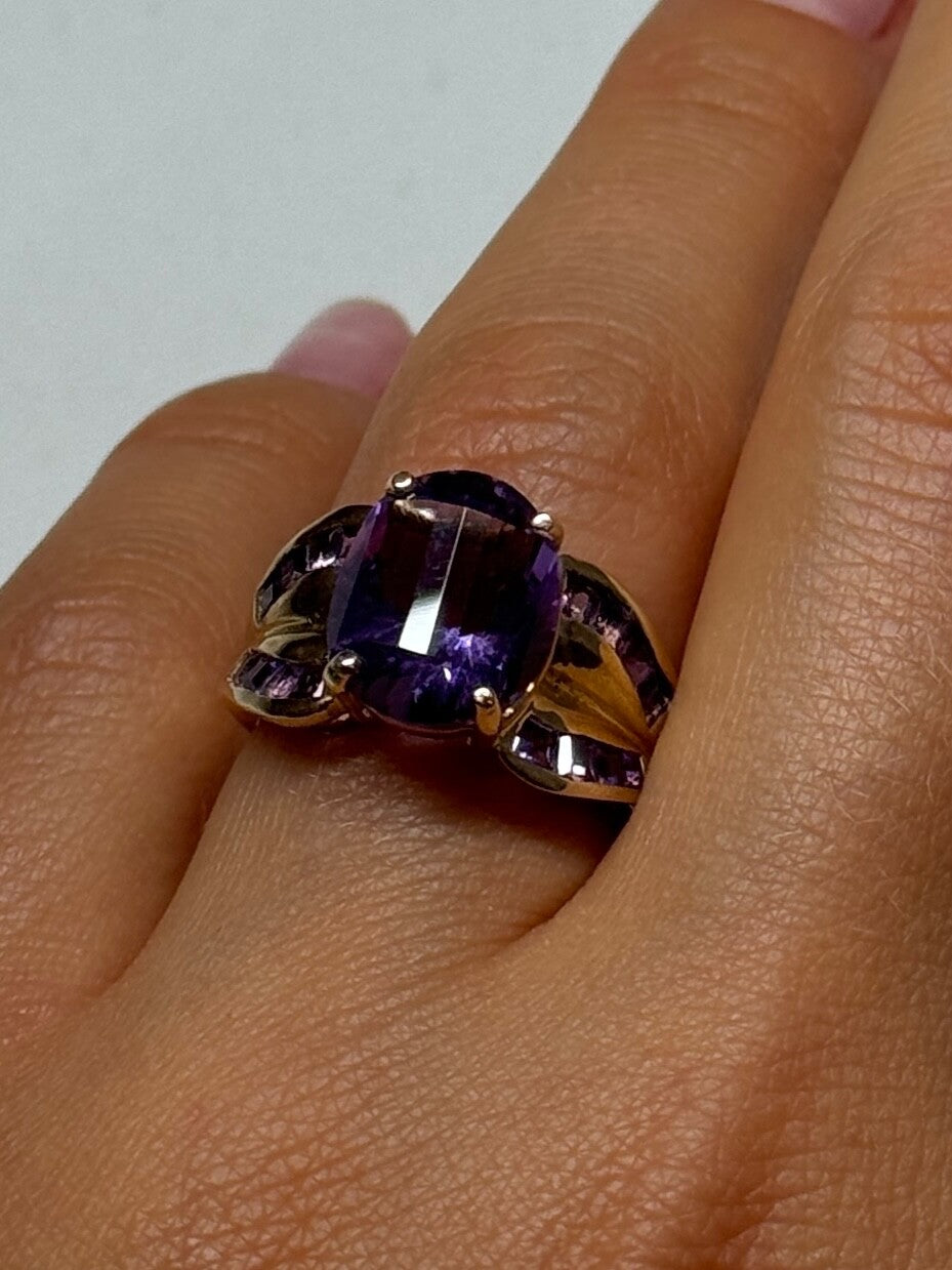 10K Yellow Gold Amethyst Ring Size 7
