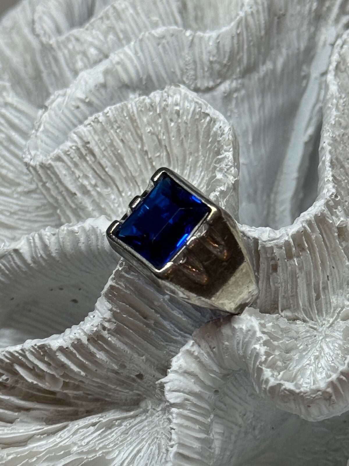925 Sterling Silver Gainsboro Sapphire Men'S Ring Size 9