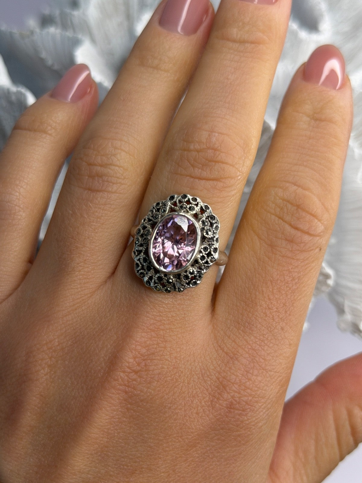 Vintage 925 Sterling Silver Morganite & Marcasite Ring Size 7