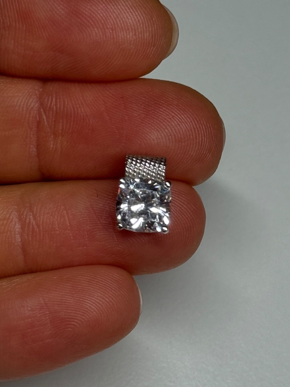 925 Sterling Silver CZ Pendant Length 11 Mm