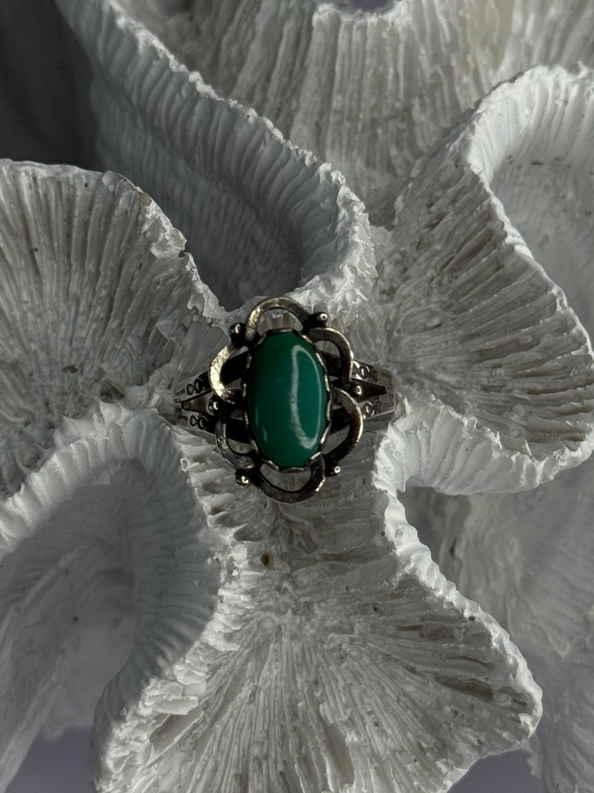 Vintage 925 Sterling Silver Malachite Ring Size 8.5