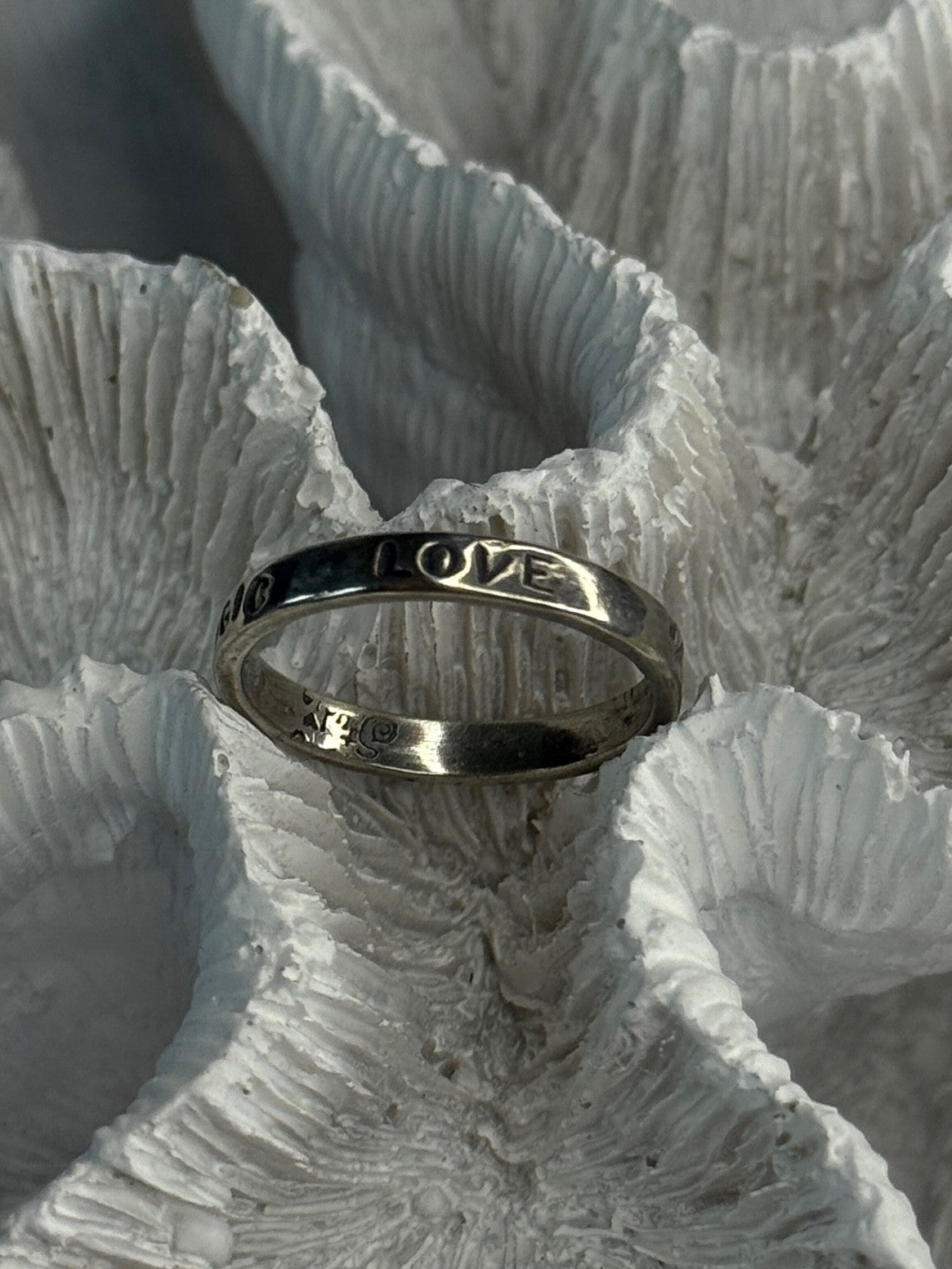 925 Sterling Silver Love Happiness Peace Magic Ring Size 8