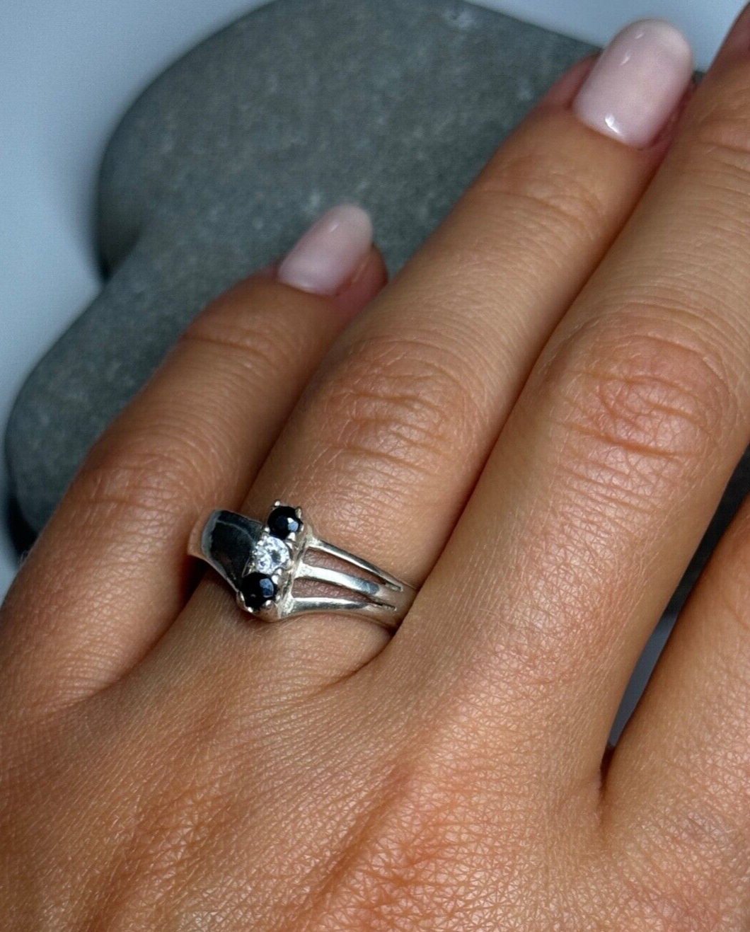 925 Sterling Silver Sapphire & Beryl Ring Size 8